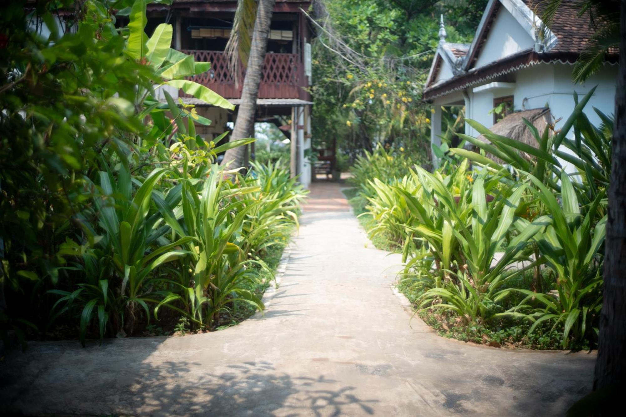 Sambor Village Hotel Kâmpóng Thum Exterior foto